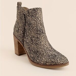 MIA Erik Cheetah Print Ankle Bootie Western Side Zipper Casual Boots Size 6W